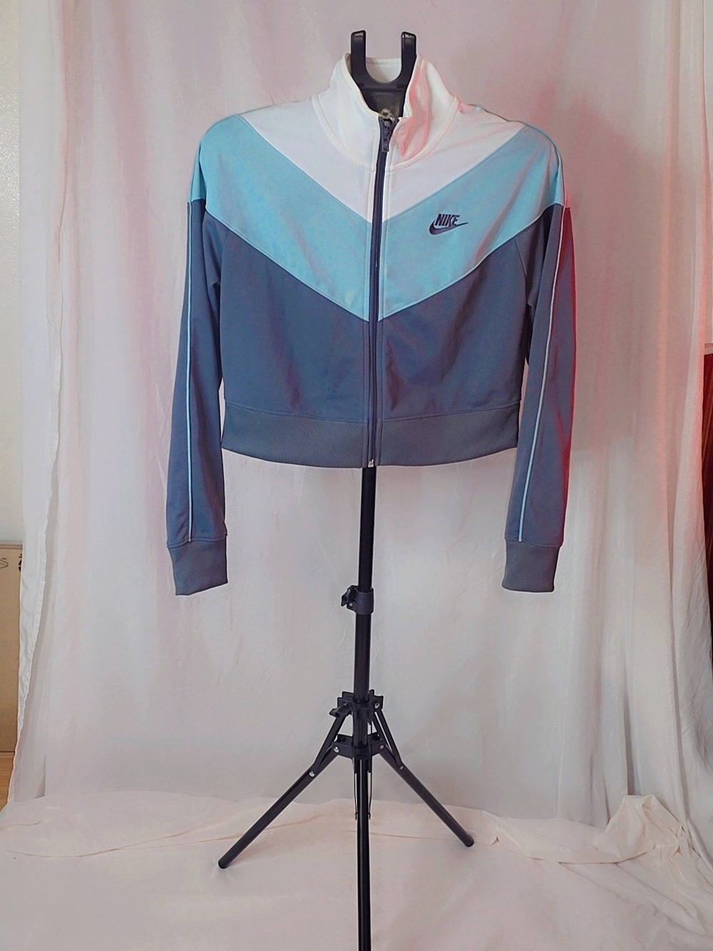 Nike Women's Colorblock Zip-Front Track Jacket - Gray & Light Blue